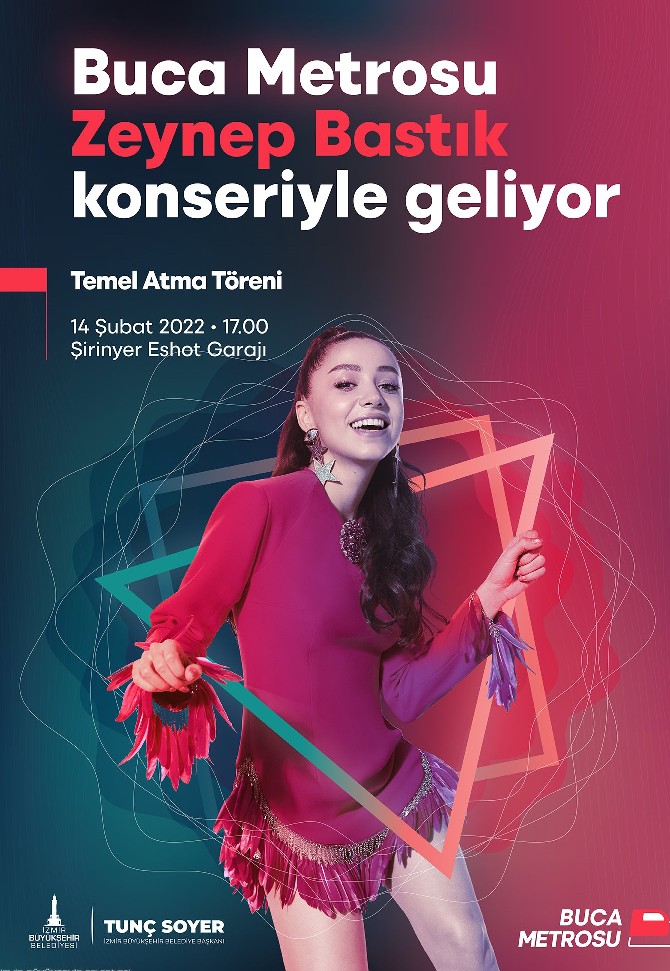 Zeynep Bastık Buca Metrosu açılışında konser verdi