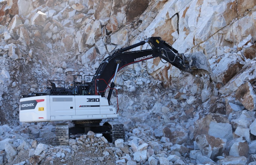 HMK390LCHD-beton-2025-sergi