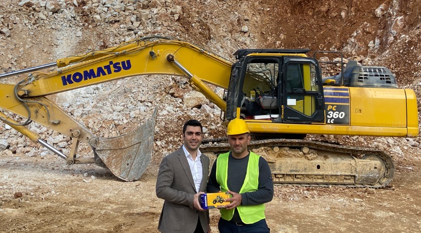 ayhan-kahya-altin-baret-komatsu